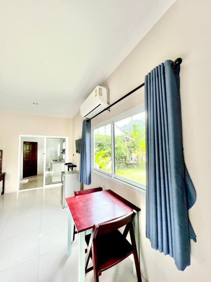 Lay Back C1with Kitchen & High Speed Internet Rumah percutian *